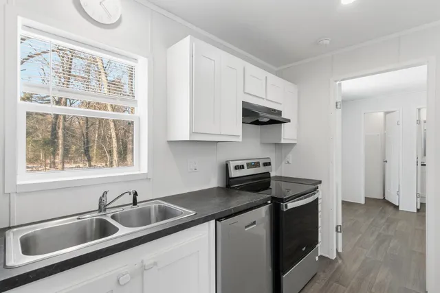 $72,500 | 1752 East County Road, Arkdale, WI 54613