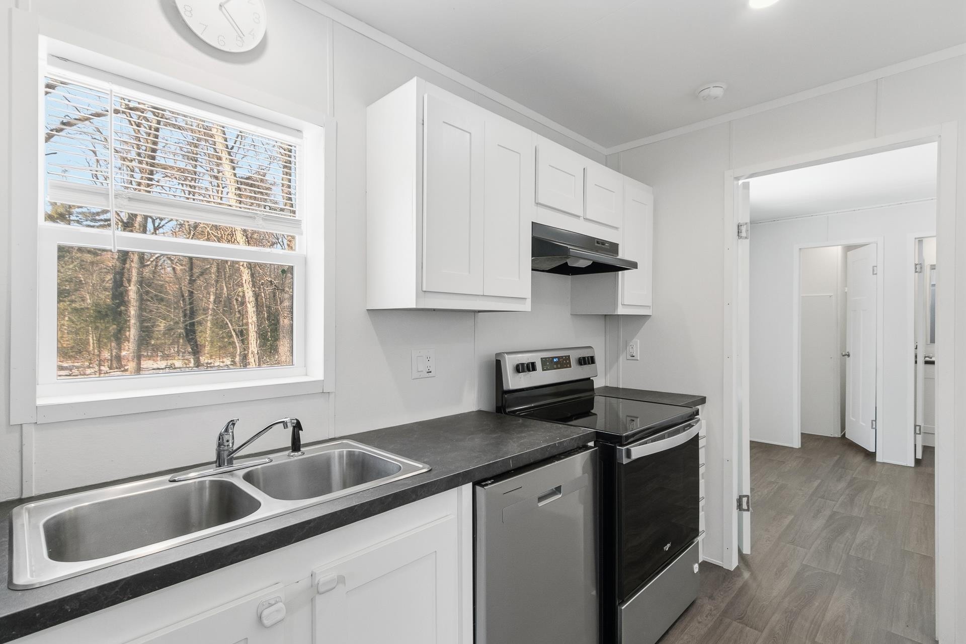 1752 East County Road Arkdale, WI 54613 - Photo 9 of 39