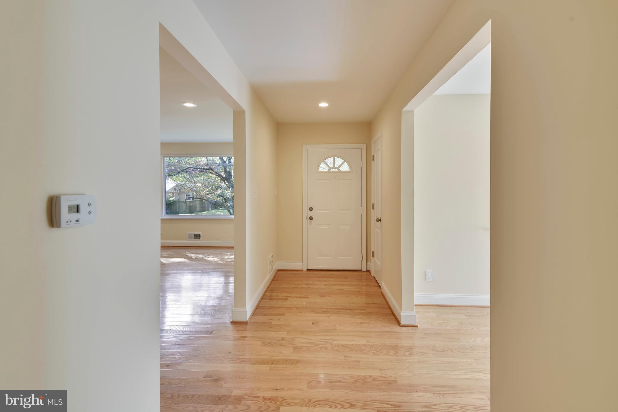 9105 Levelle Drive Chevy Chase, MD 20815 - Photo 4 of 57