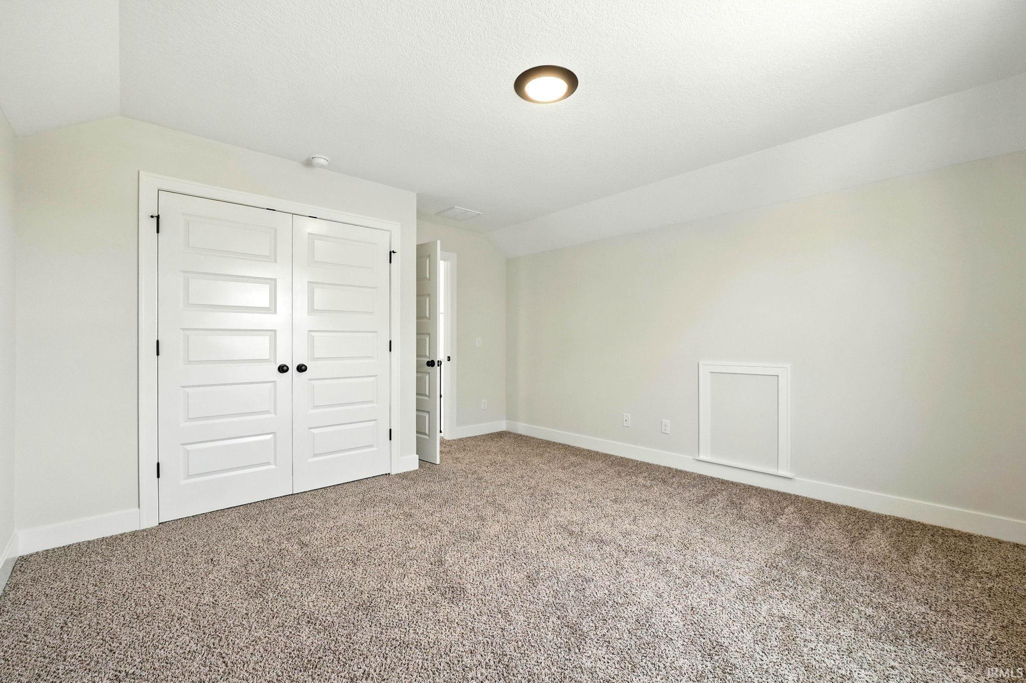 17656 Seahawk Lane Huntertown, IN 46748 - Photo 32 of 35 Gallery Image 32