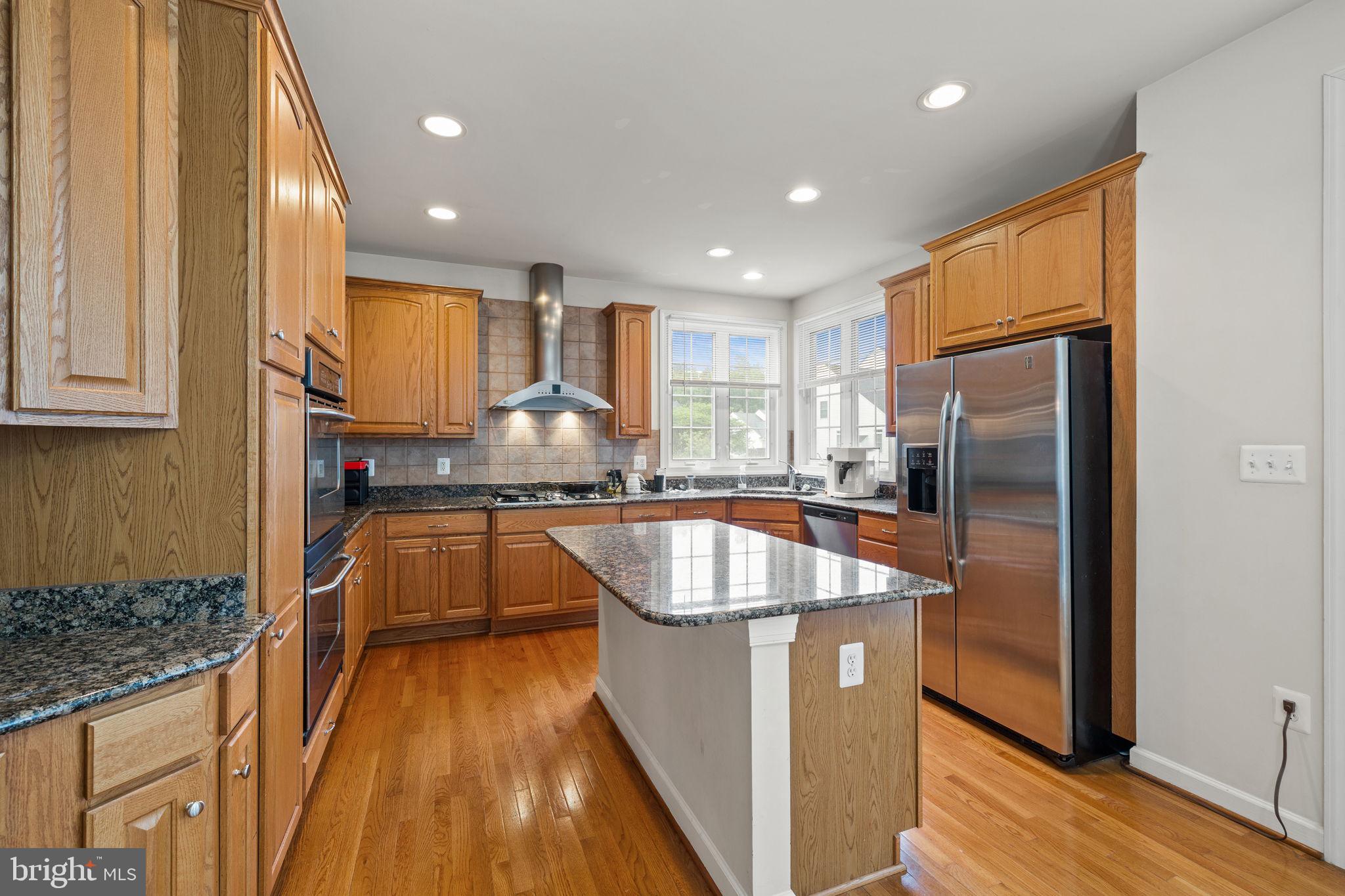 18547 Kerill Road Triangle, VA 22172 - Photo 13 of 38 Kitchen