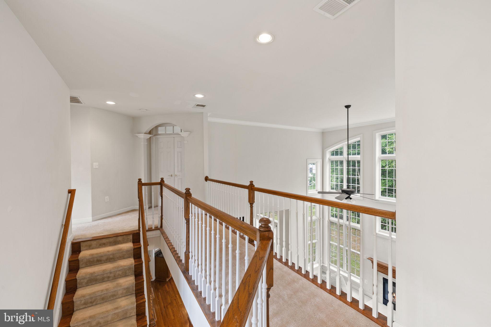 18547 Kerill Road Triangle, VA 22172 - Photo 22 of 38 Catwalk