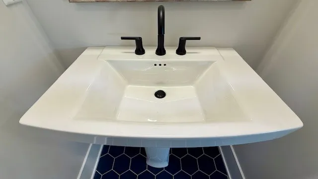 $599,900 | 3608 Freedom Boulevard, Champaign, IL 61822