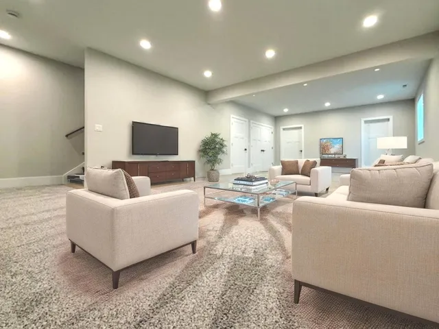 $599,900 | 3608 Freedom Boulevard, Champaign, IL 61822