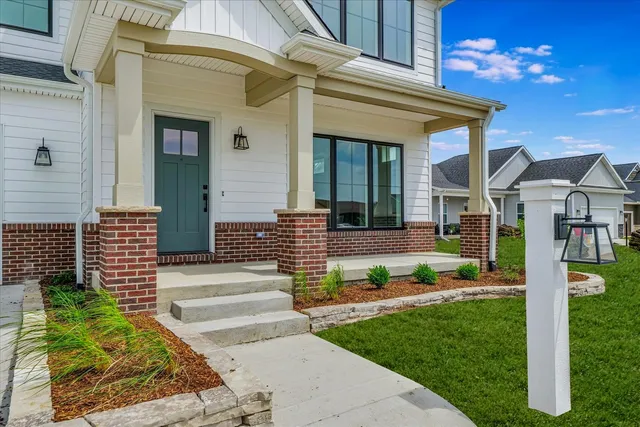 $599,900 | 3608 Freedom Boulevard, Champaign, IL 61822