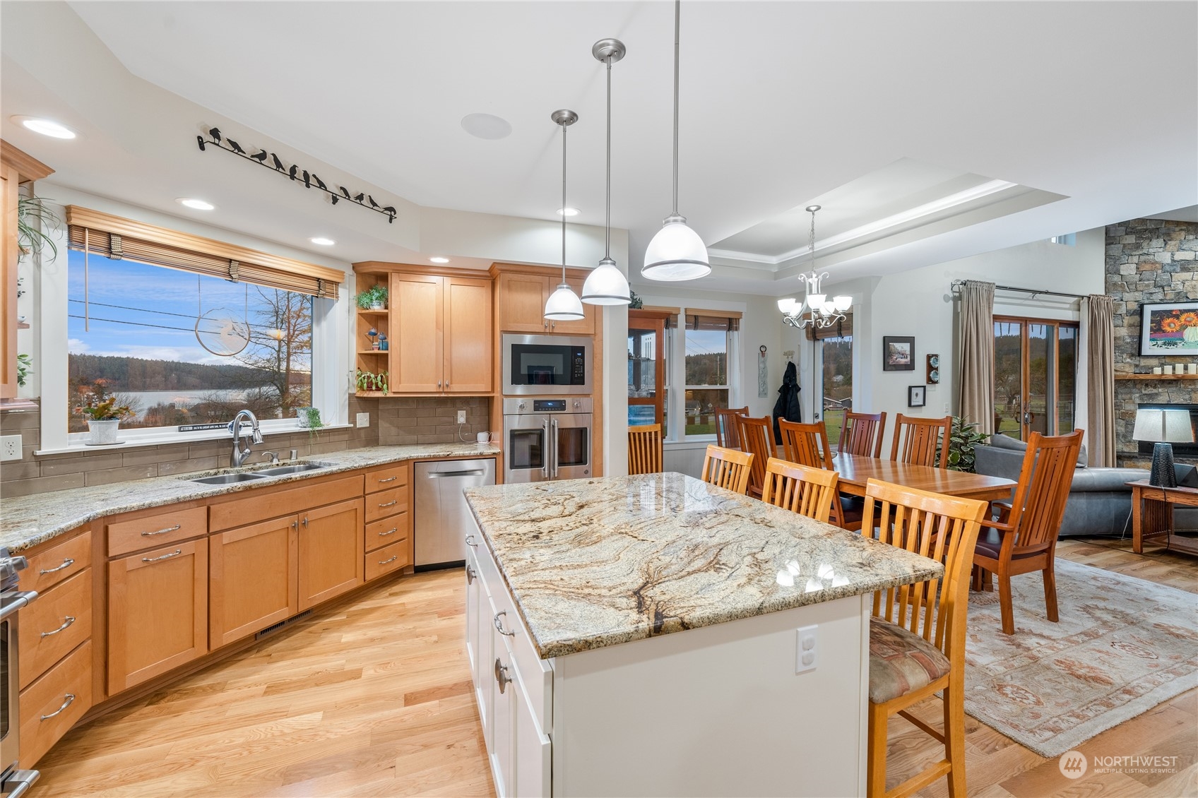15166 Gibralter Road Anacortes, WA 98221 - Photo 9 of 40 Gallery Image 9