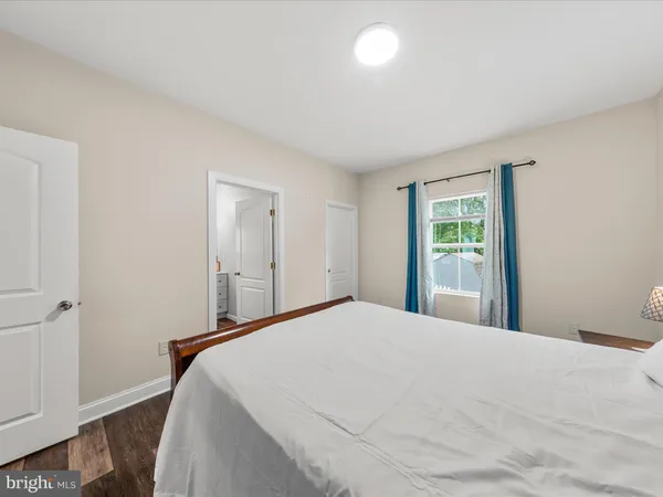 $390,000 | 18362 Pin Oak Street, Ellendale, DE 19941