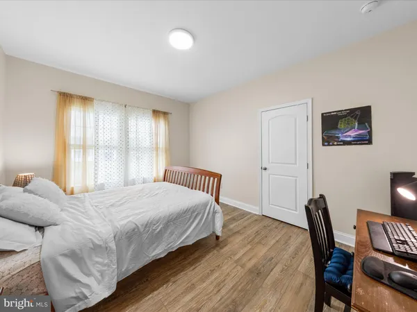 $390,000 | 18362 Pin Oak Street, Ellendale, DE 19941