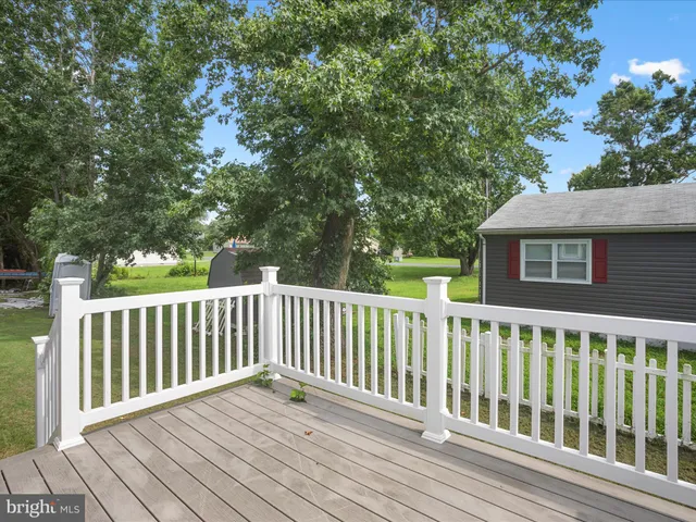 $390,000 | 18362 Pin Oak Street, Ellendale, DE 19941