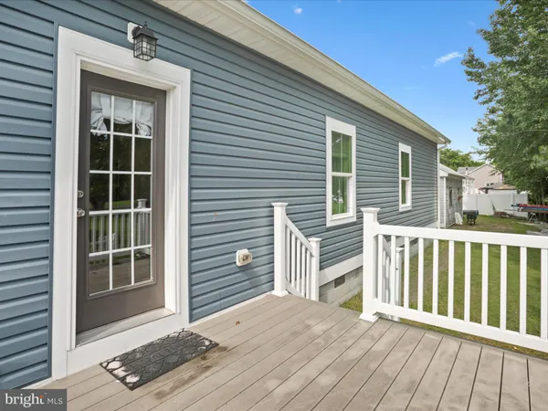 $390,000 | 18362 Pin Oak Street, Ellendale, DE 19941