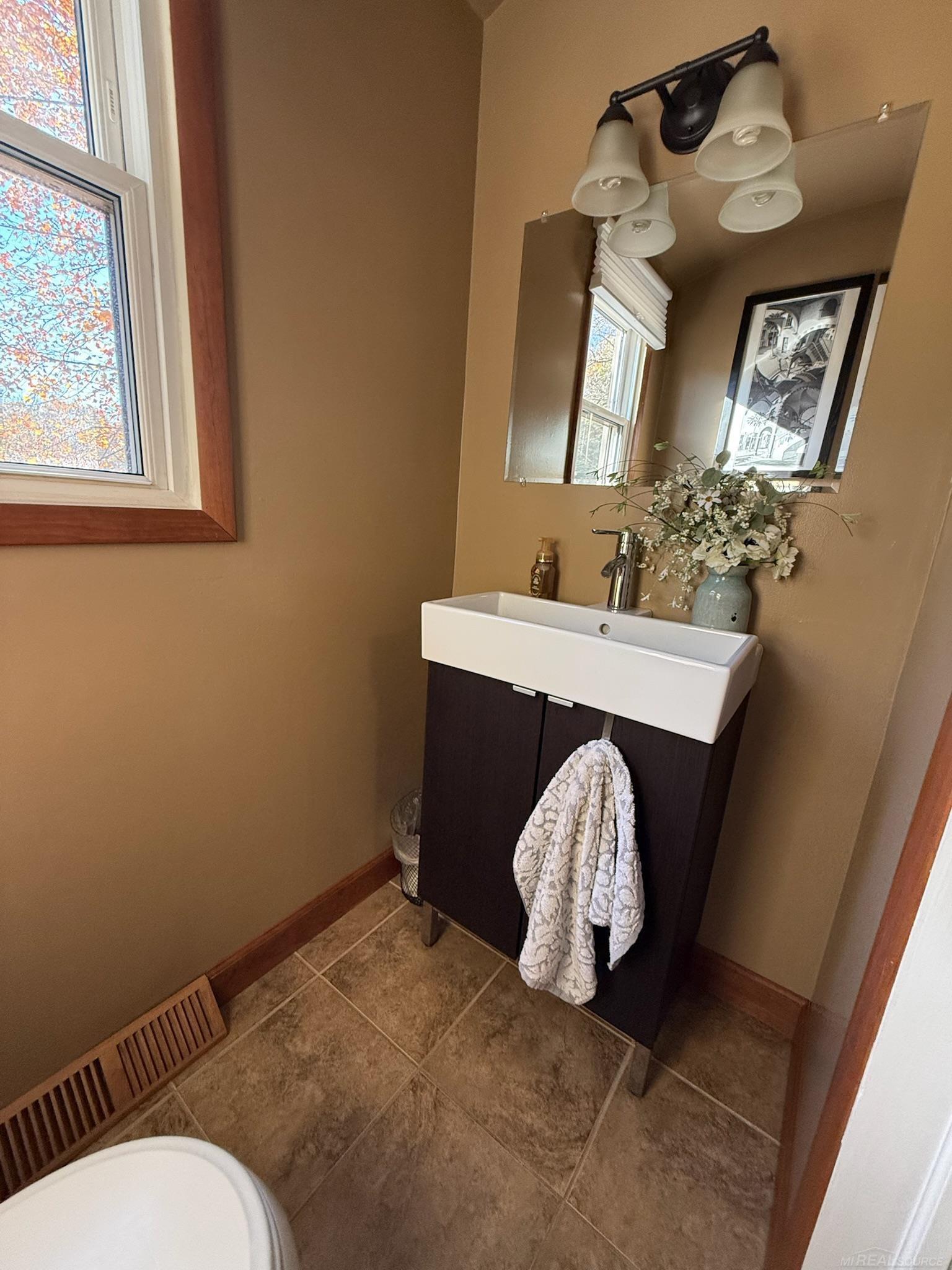 8549 Oakside Street Portage, MI 49002 - Photo 17 of 39