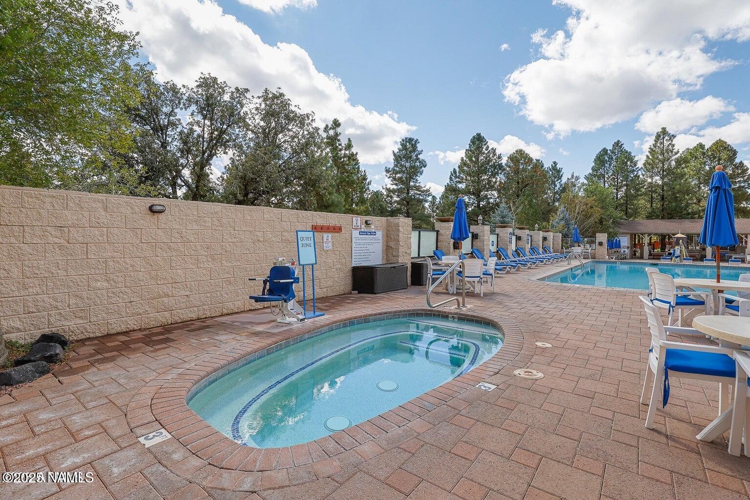 2665 Valley View Drive, Unit 10127 Flagstaff, AZ 86004 - Photo 27 of 37 IMG_7176