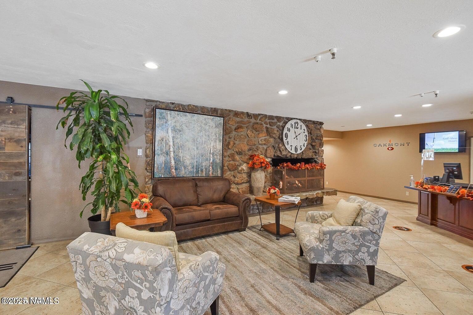 2665 Valley View Drive, Unit 10127 Flagstaff, AZ 86004 - Photo 32 of 37 IMG_7166