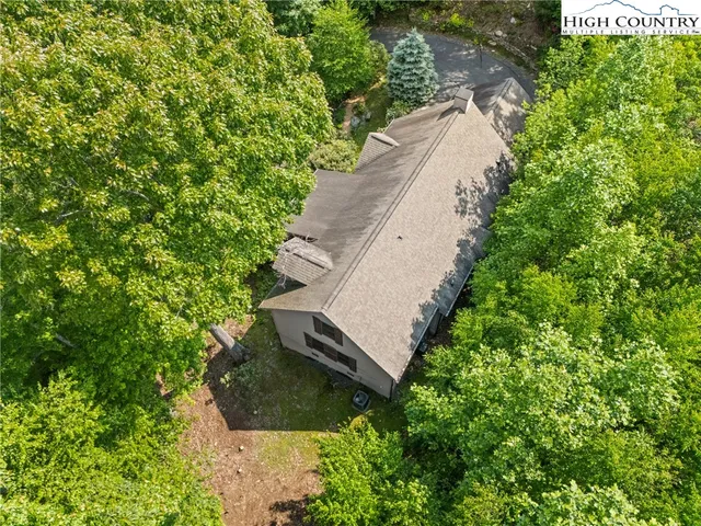 $749,000 | 218 Sorrento Falls Road, Blowing Rock, NC 28605