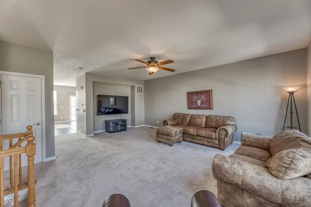 $2,450 | 5583 Trammel Court, Carmel, IN 46033