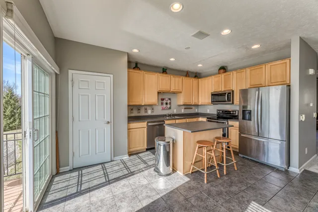 $2,450 | 5583 Trammel Court, Carmel, IN 46033