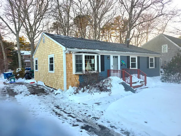 $469,000 | 7 Yale Drive, East Falmouth, MA 02536