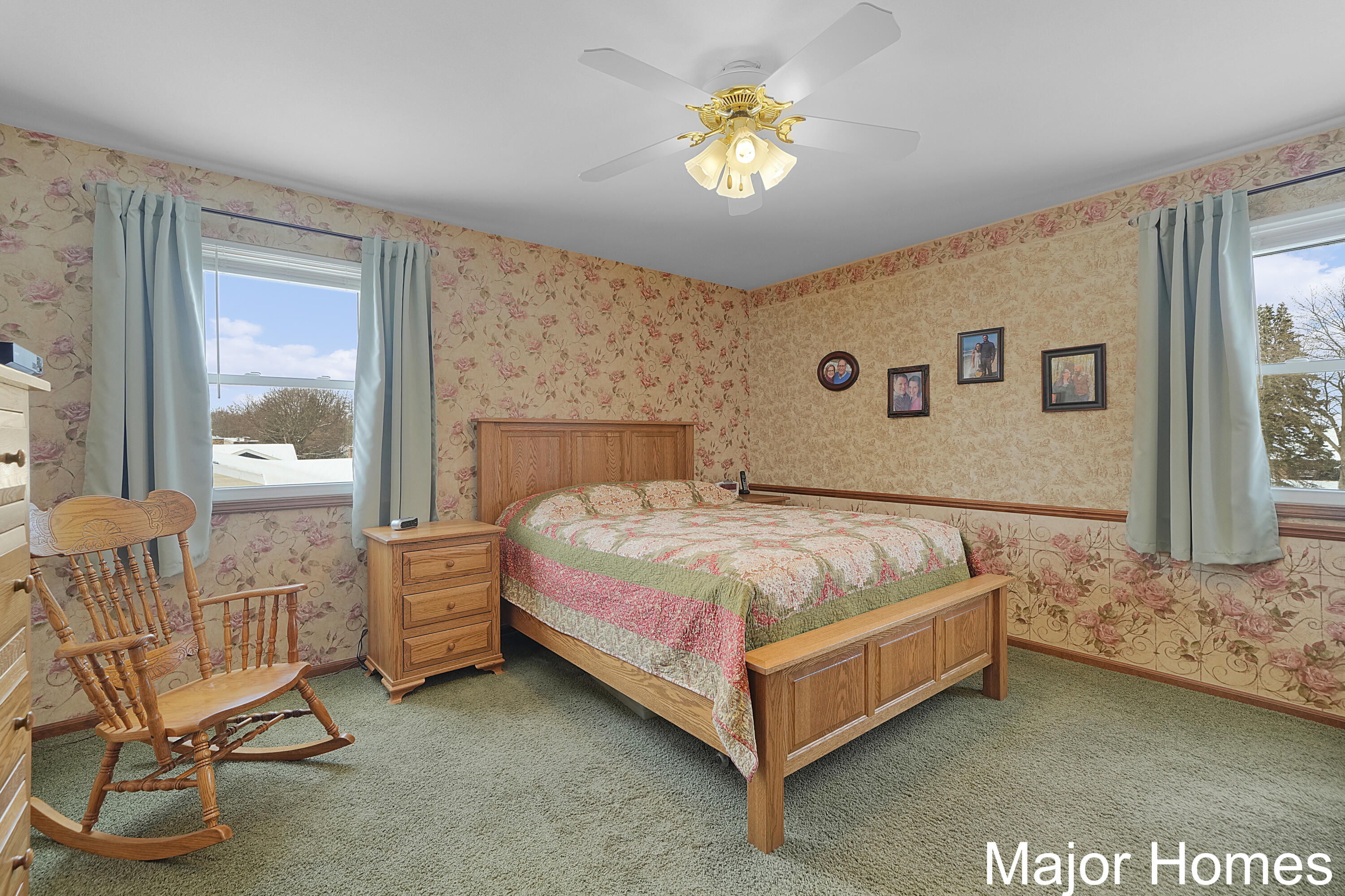 2133 Pinewood Street Jenison, MI 49428 - Photo 21 of 35 DSC05667