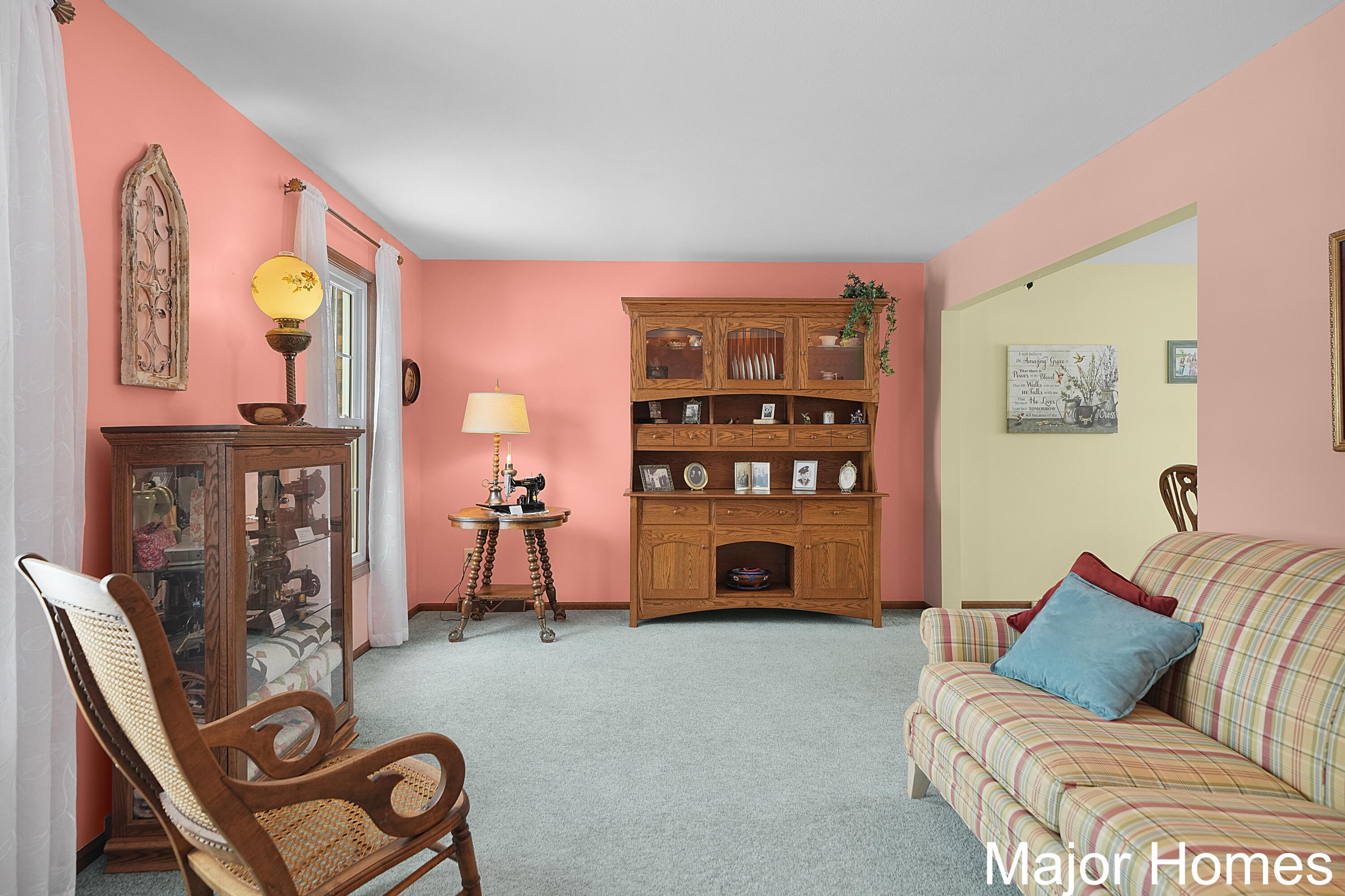 2133 Pinewood Street Jenison, MI 49428 - Photo 6 of 35 DSC05596