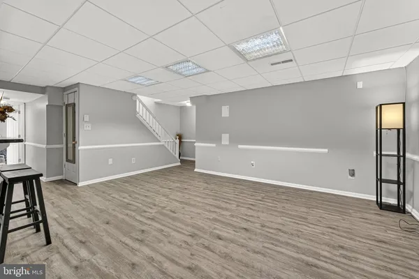 $1,000,000 | 13224 Coralberry Drive, Fairfax, VA 22033