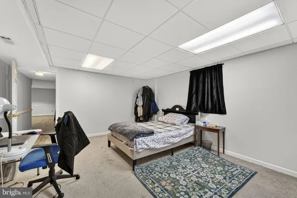 $1,000,000 | 13224 Coralberry Drive, Fairfax, VA 22033