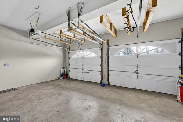 $1,000,000 | 13224 Coralberry Drive, Fairfax, VA 22033