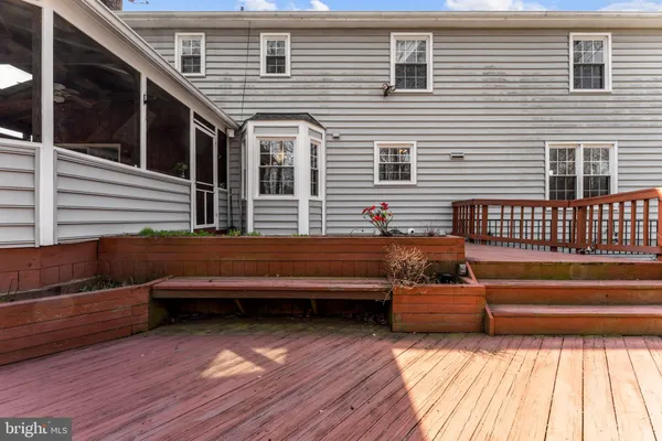 $1,000,000 | 13224 Coralberry Drive, Fairfax, VA 22033