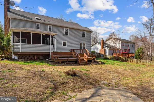 $1,000,000 | 13224 Coralberry Drive, Fairfax, VA 22033