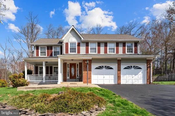 $1,000,000 | 13224 Coralberry Drive, Fairfax, VA 22033