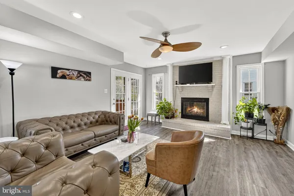 $1,000,000 | 13224 Coralberry Drive, Fairfax, VA 22033