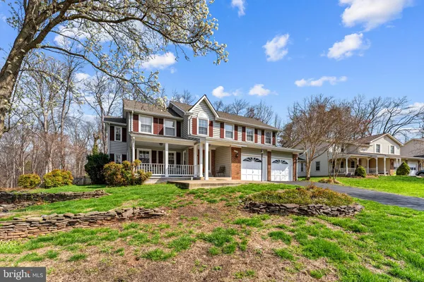 $1,000,000 | 13224 Coralberry Drive, Fairfax, VA 22033