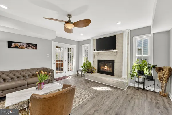 $1,000,000 | 13224 Coralberry Drive, Fairfax, VA 22033