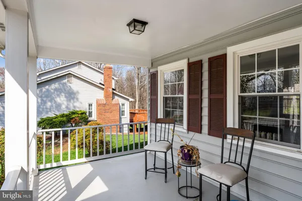 $1,000,000 | 13224 Coralberry Drive, Fairfax, VA 22033