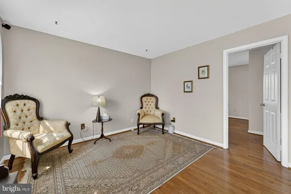 $1,000,000 | 13224 Coralberry Drive, Fairfax, VA 22033