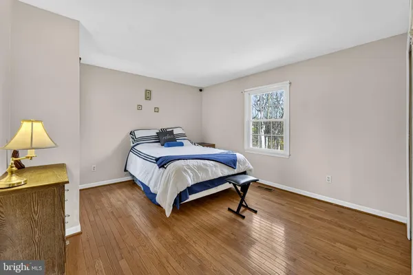 $1,000,000 | 13224 Coralberry Drive, Fairfax, VA 22033