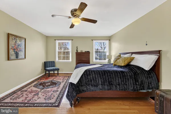 $1,000,000 | 13224 Coralberry Drive, Fairfax, VA 22033