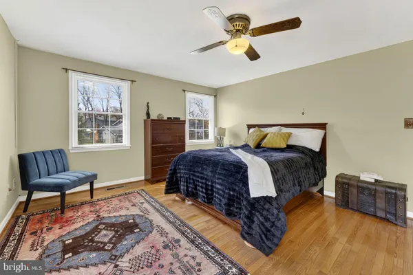 $1,000,000 | 13224 Coralberry Drive, Fairfax, VA 22033