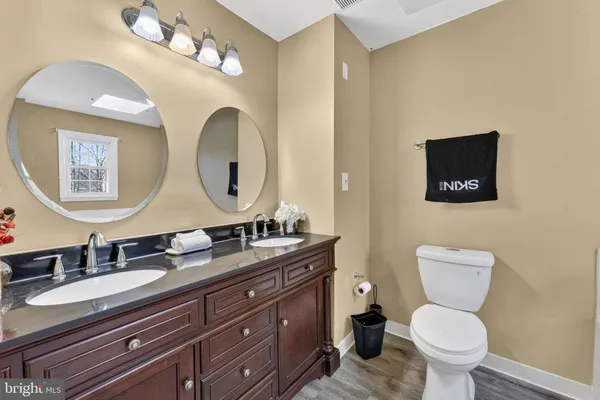 $1,000,000 | 13224 Coralberry Drive, Fairfax, VA 22033