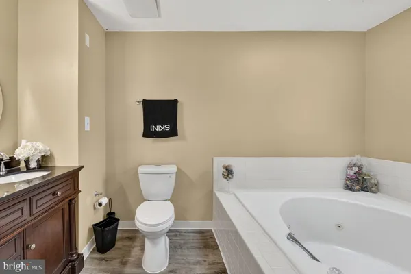 $1,000,000 | 13224 Coralberry Drive, Fairfax, VA 22033