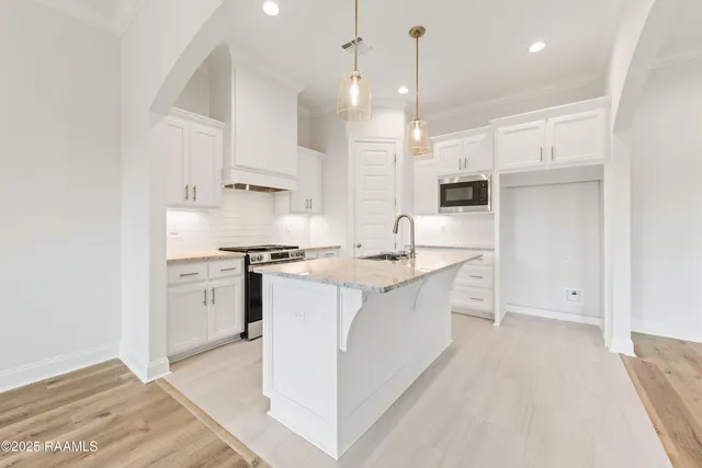 $375,000 | 100 Hearth Street, Lafayette, LA 70508