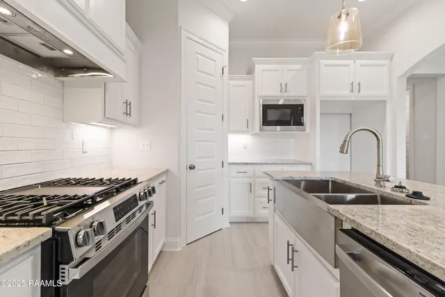 $375,000 | 100 Hearth Street, Lafayette, LA 70508