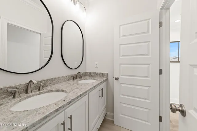 $375,000 | 100 Hearth Street, Lafayette, LA 70508