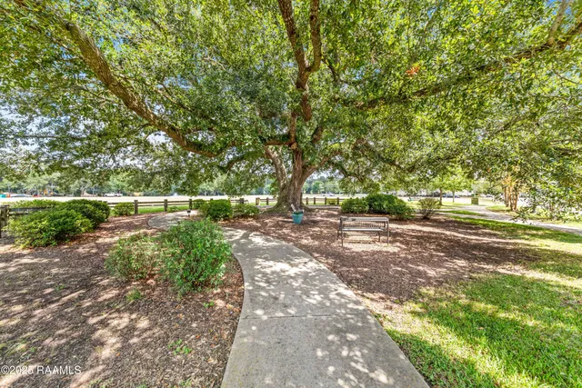 $375,000 | 100 Hearth Street, Lafayette, LA 70508