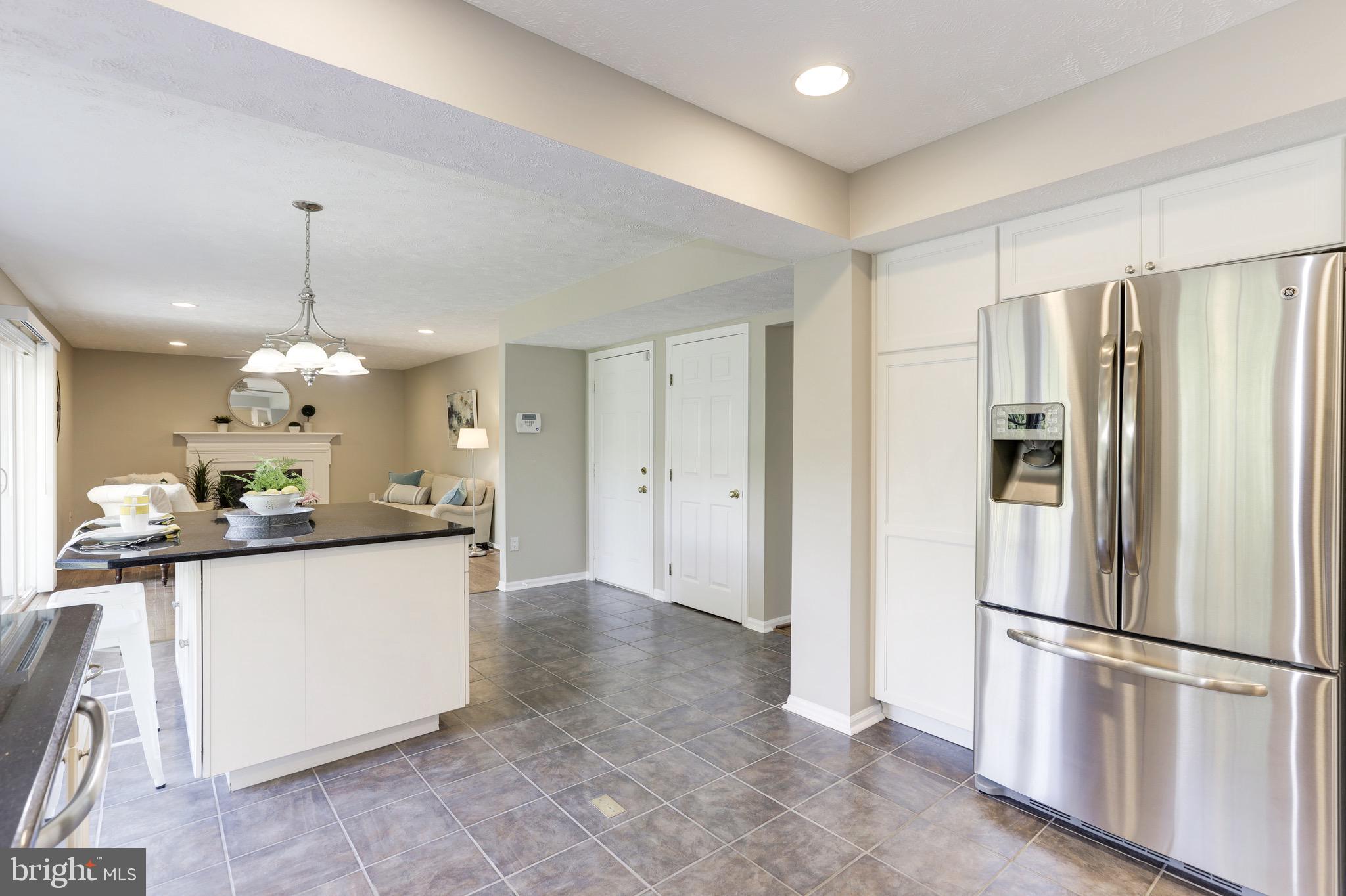 12702 Roark Court Reston, VA 20191 - Photo 13 of 63