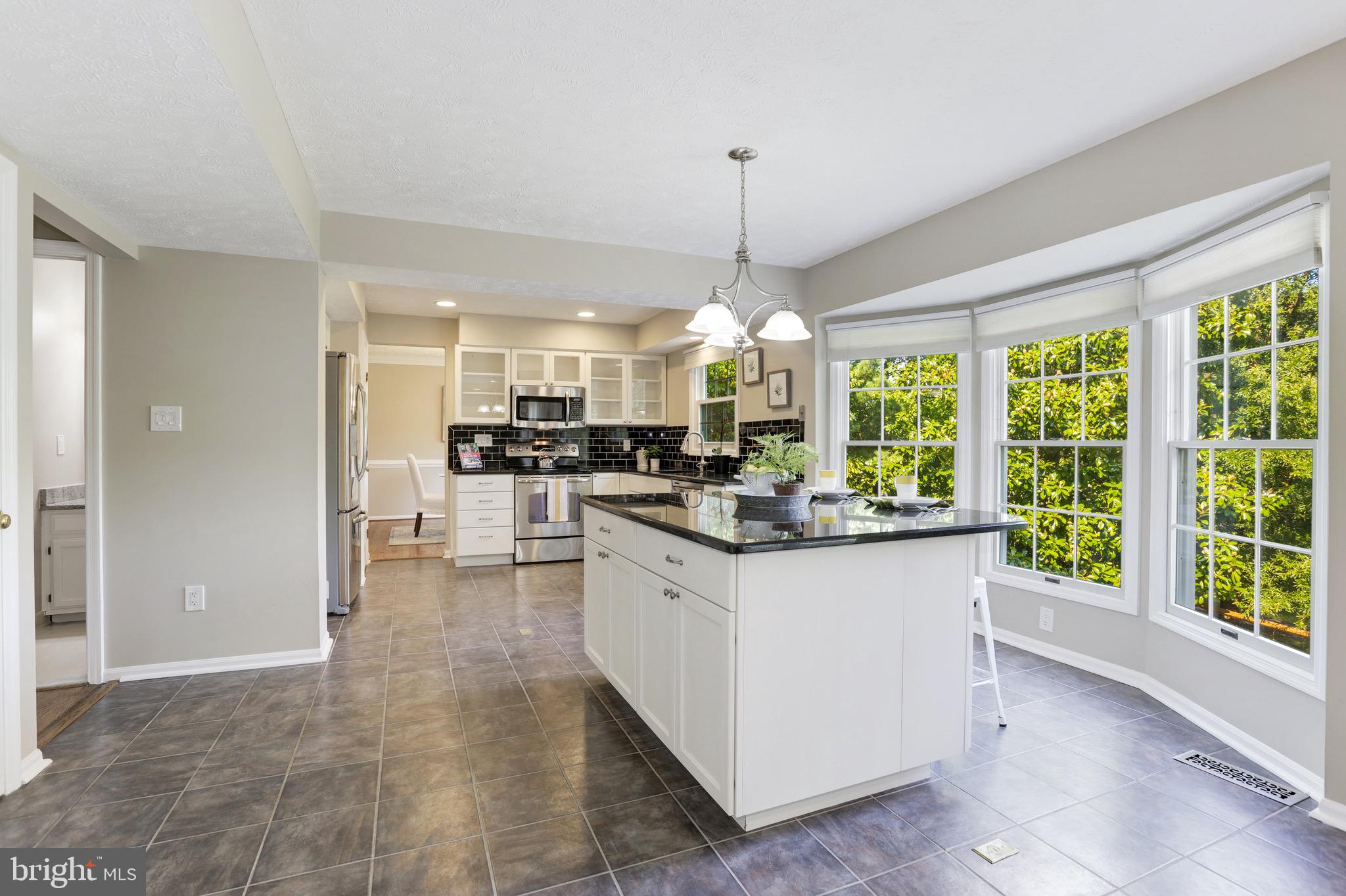 12702 Roark Court Reston, VA 20191 - Photo 15 of 63