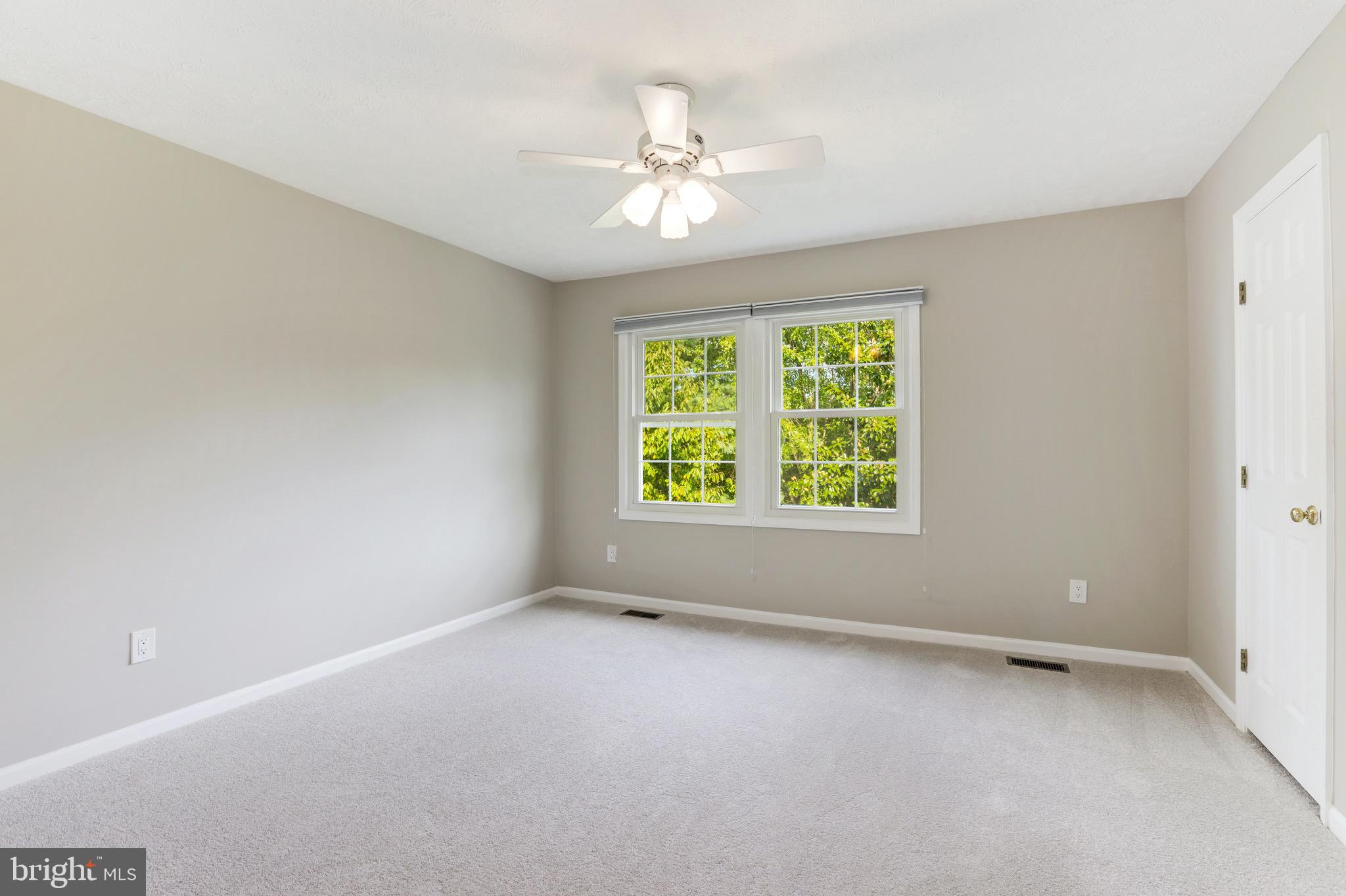12702 Roark Court Reston, VA 20191 - Photo 27 of 63
