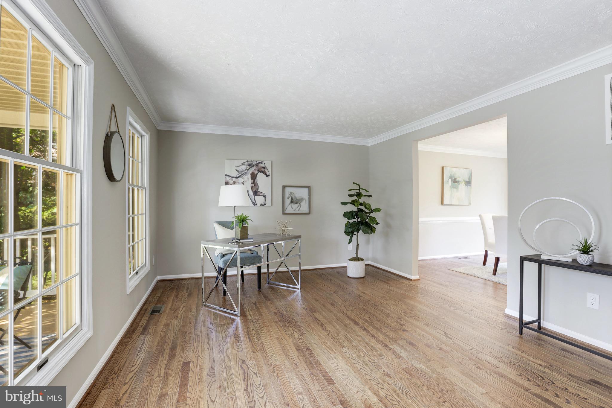 12702 Roark Court Reston, VA 20191 - Photo 5 of 63