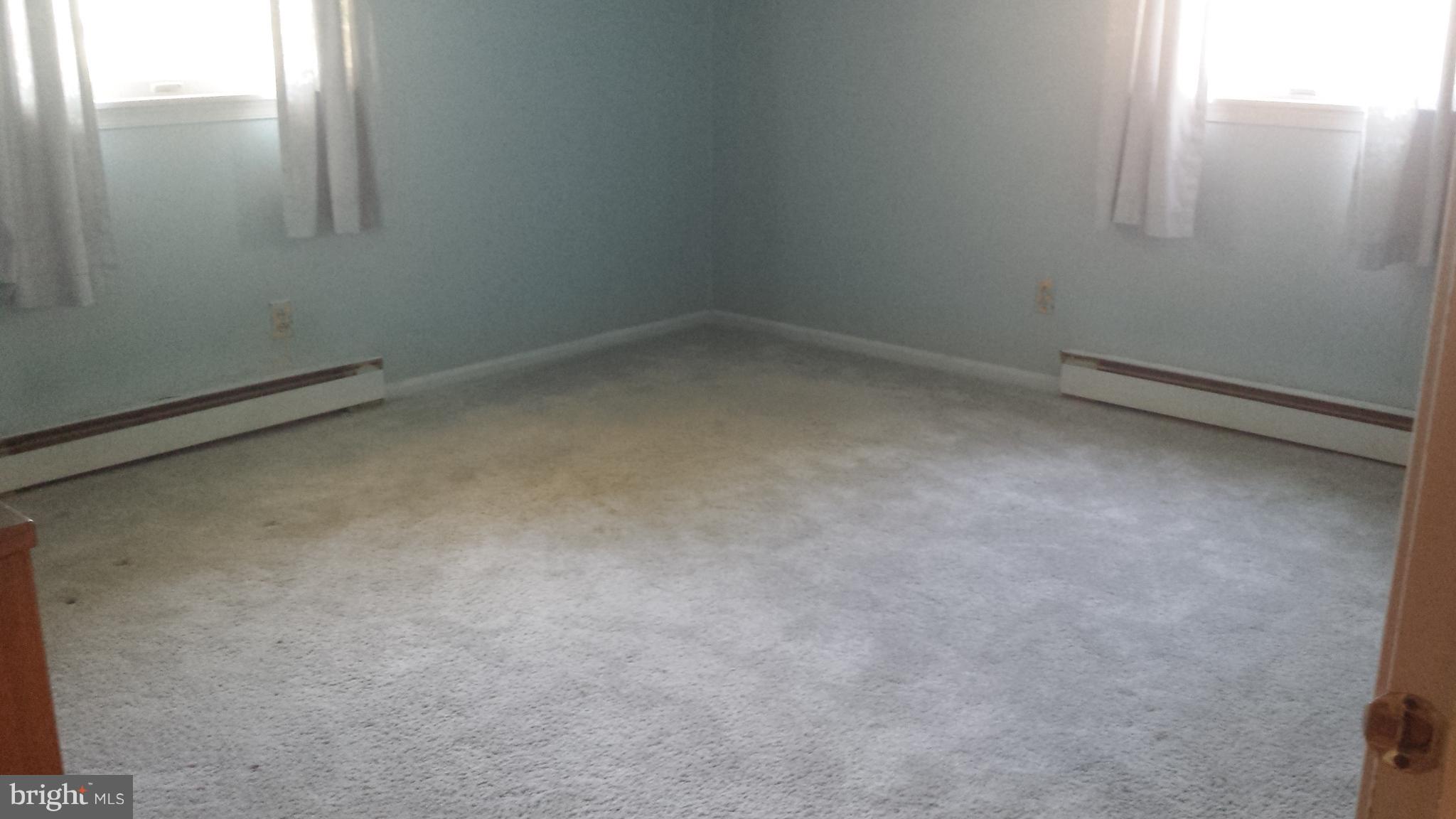 621 Edgewood Road Edgewood, MD 21040 - Photo 14 of 19 a view of a small space