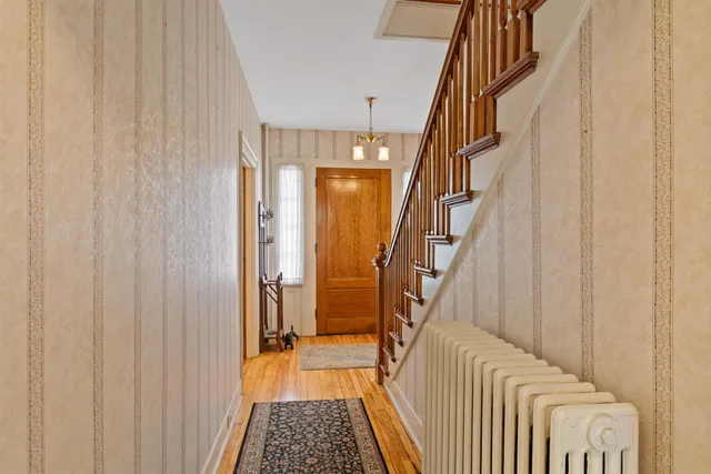 $525,000 | 26 Lincoln Street, Essex Junction, VT 05452