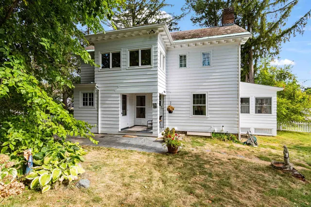 $525,000 | 26 Lincoln Street, Essex Junction, VT 05452